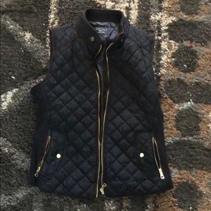 Black Women’s Vest- super cute!